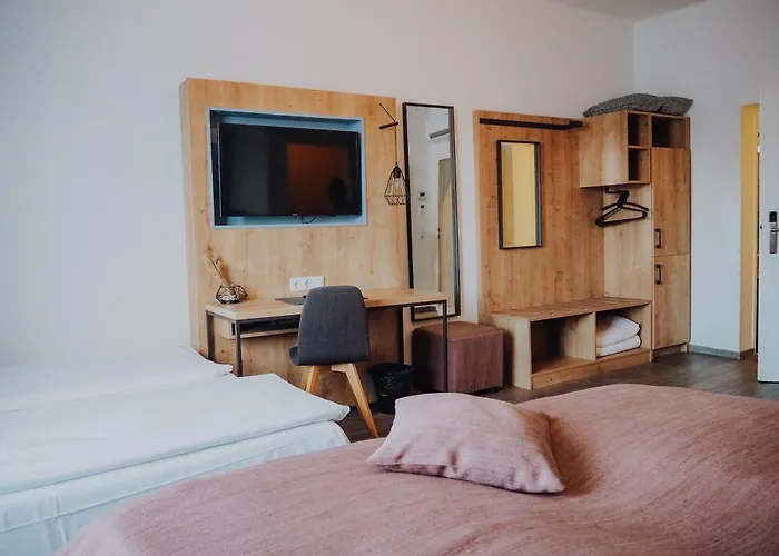 Levy'S Rooms & Breakfast